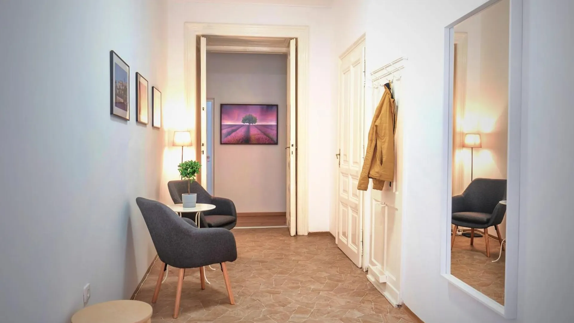 Jozsef Krt 3 Apartment - Near Corvin Budapeszt
