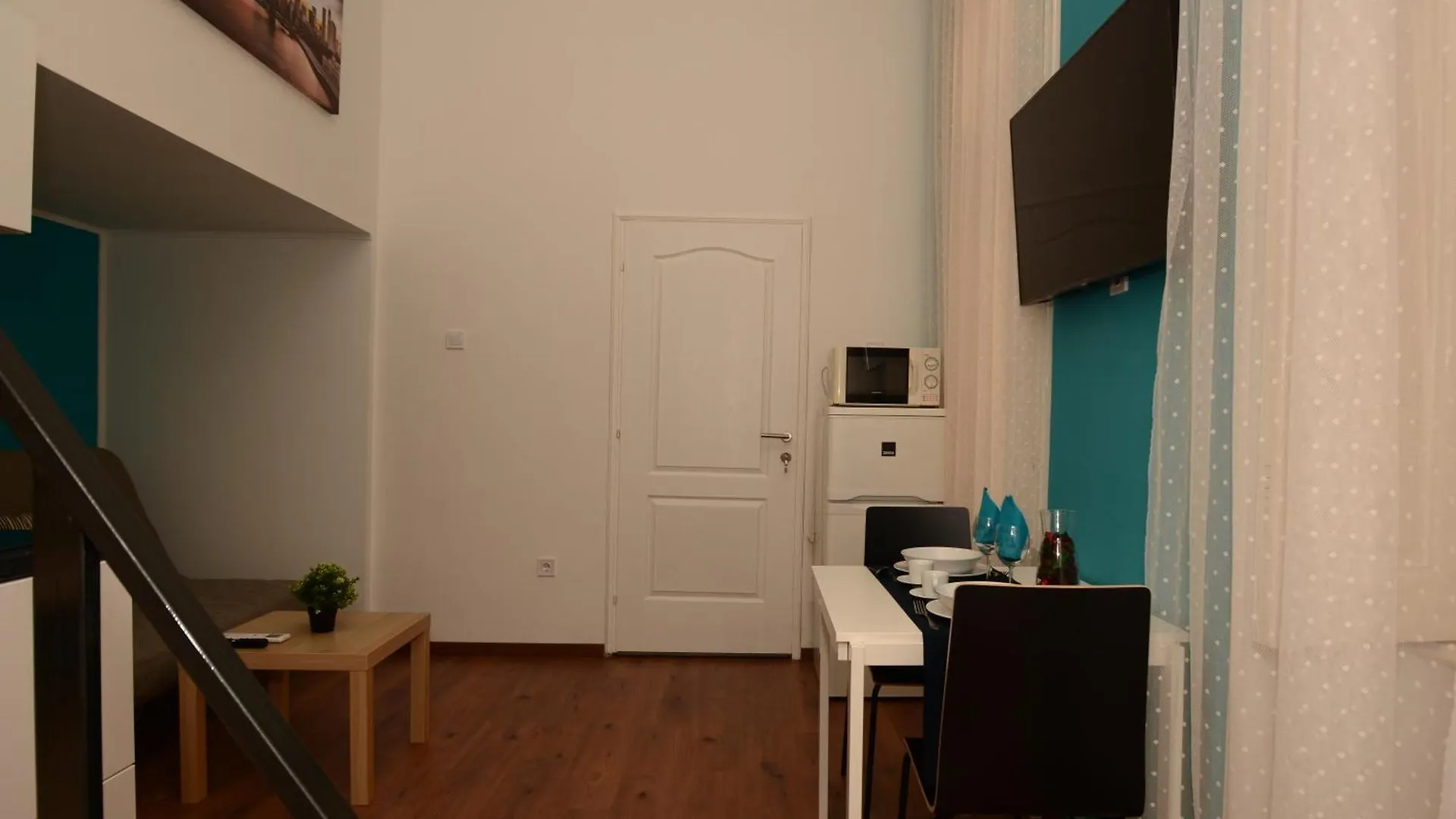 Jozsef Krt 3 Apartment - Near Corvin Budapeszt