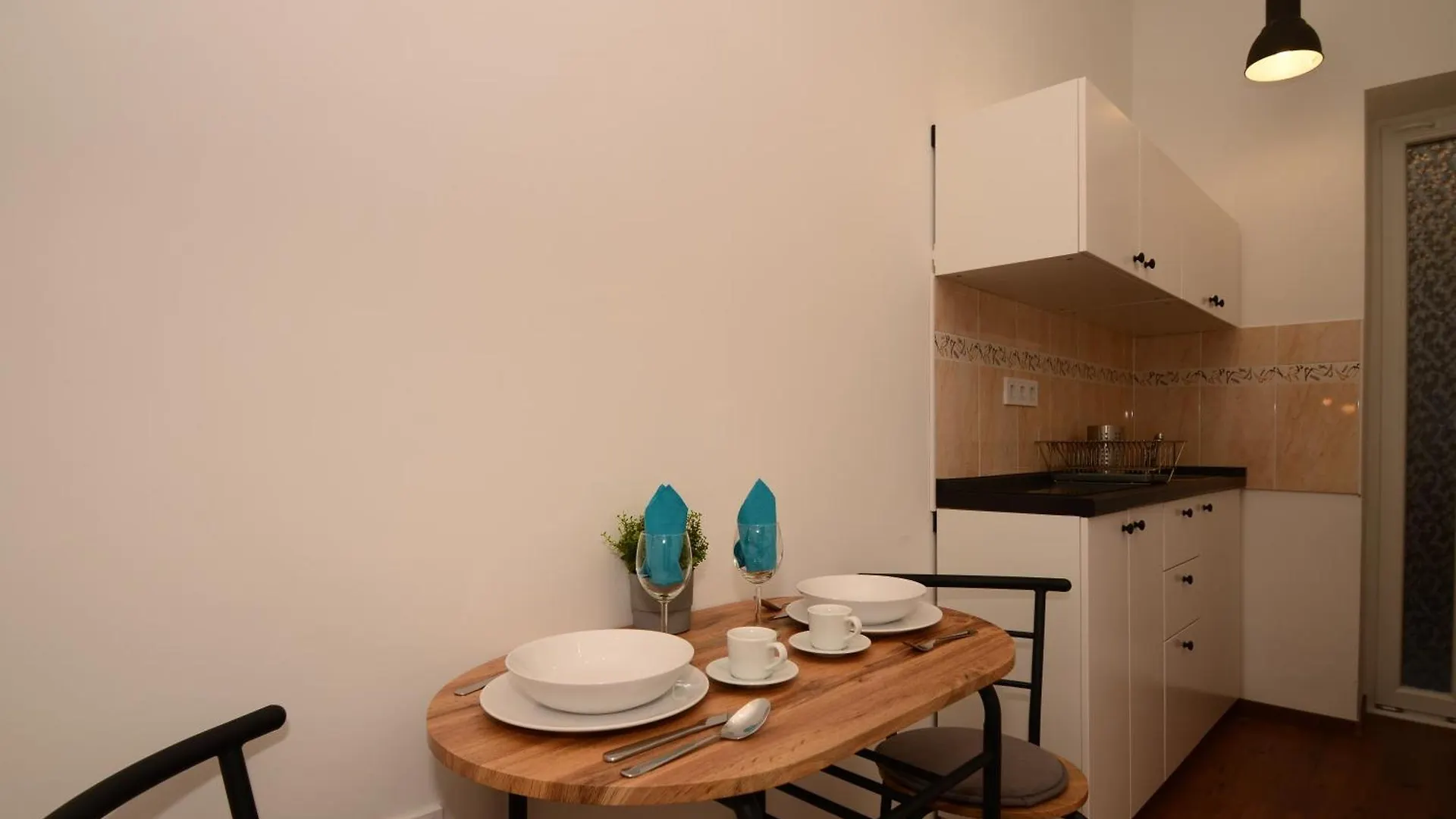 Jozsef Krt 3 Apartment - Near Corvin Budapesta 0*,